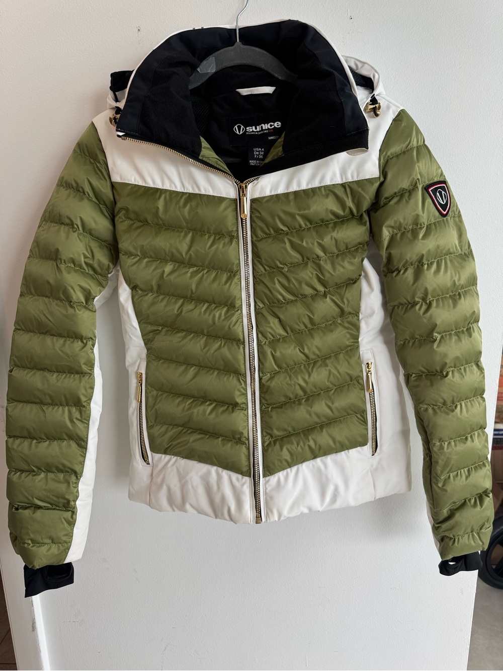 Sunice Olive & White Colorblock Insulated Ski Jacket